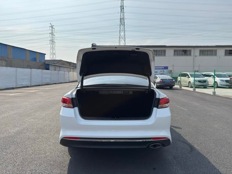 2017 Kia K5 (Optima)