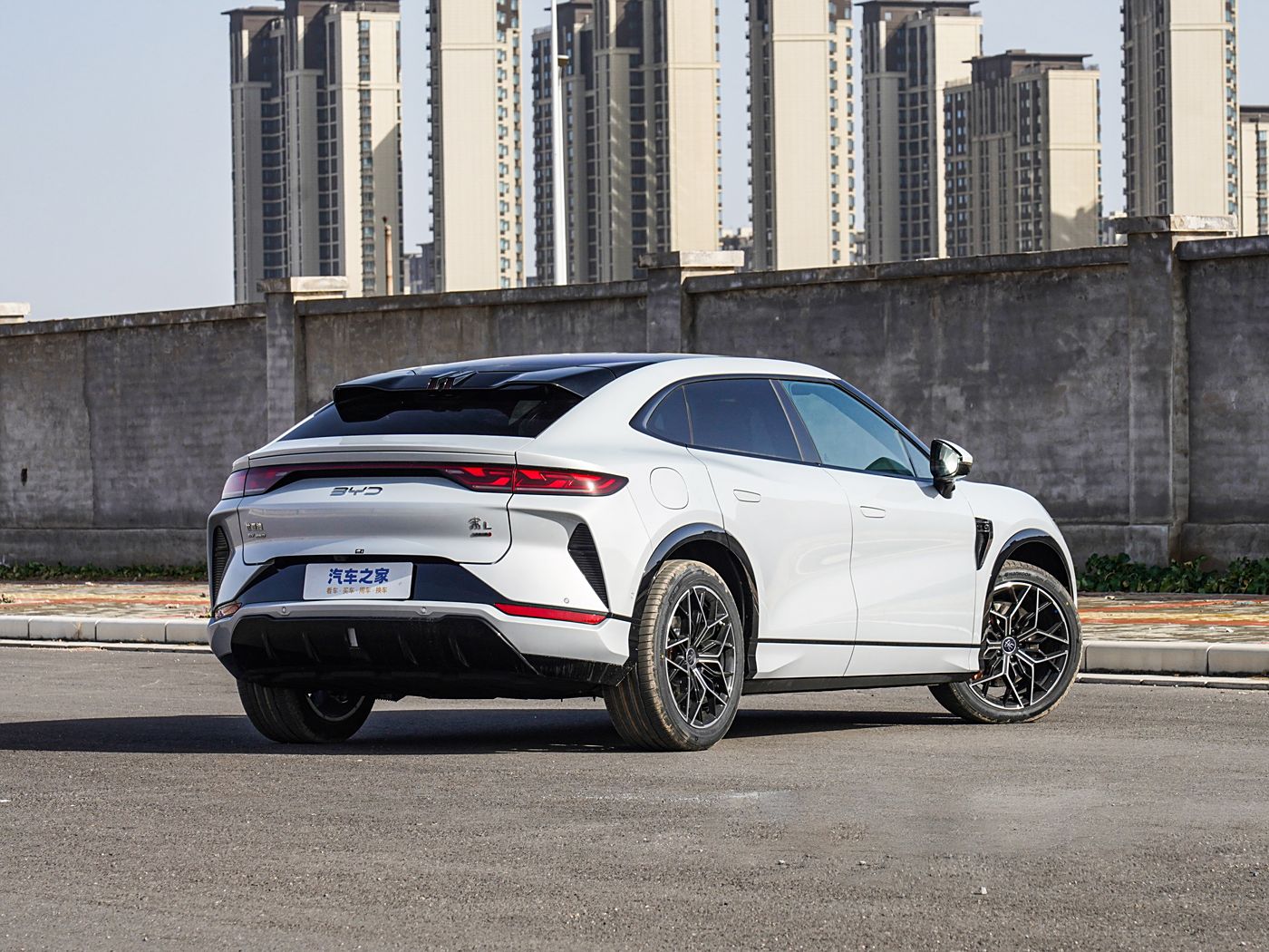BYD Song L EV