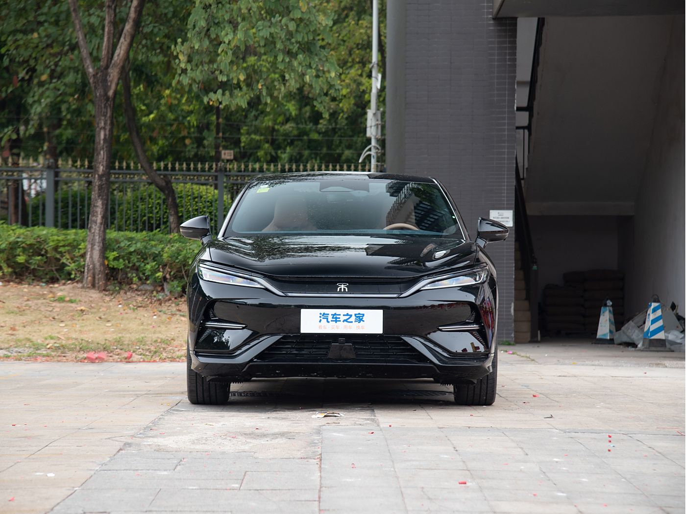 BYD Song L EV