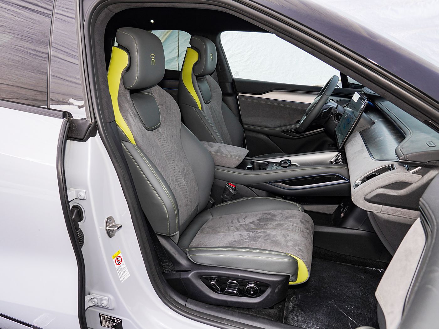 BYD Song L EV