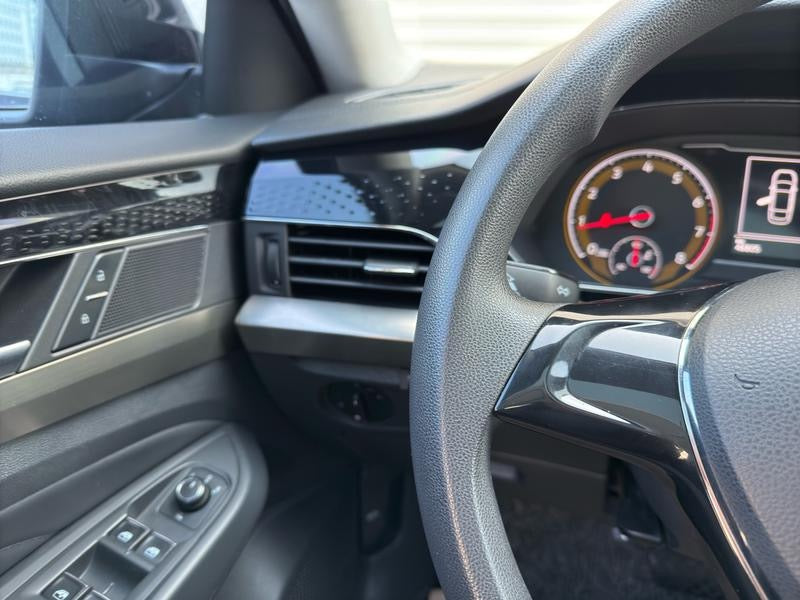 2021 VW Passat