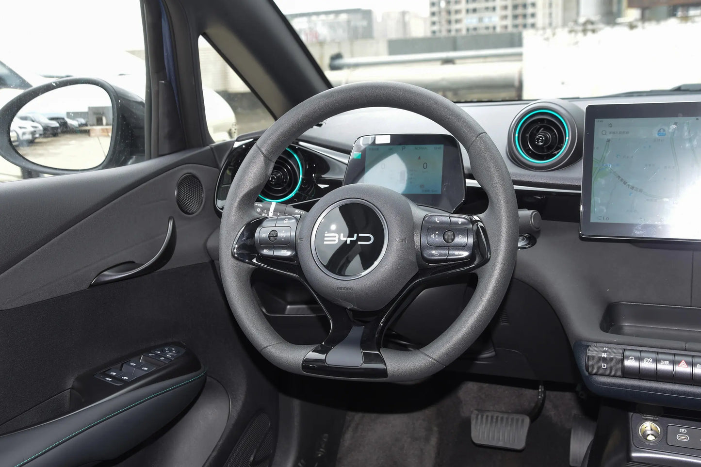 BYD Dolphin