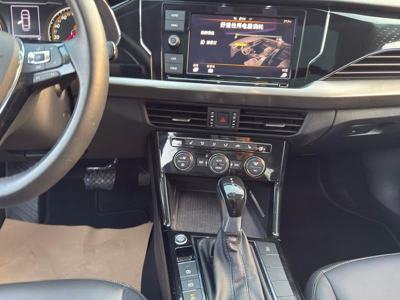 2020 VW Passat