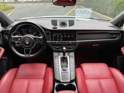 2020 Porsche Macan