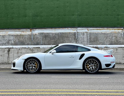 2014 Porsche 911 Turbo S