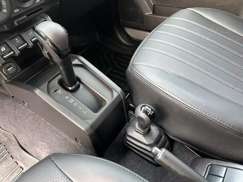 2022 Suzuki Jimny (JB74)