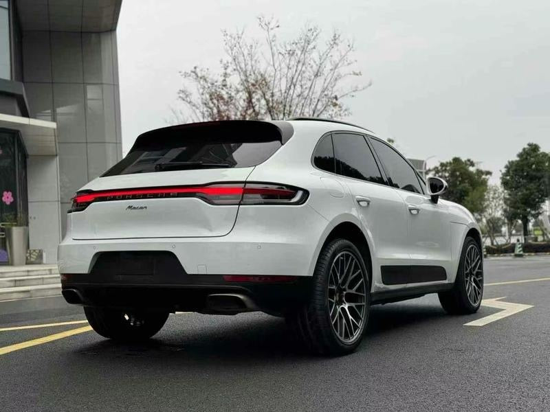 2020 Porsche Macan